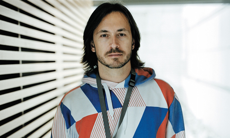 Marc Newson Marc Newson de chez Apple critique le design automobile