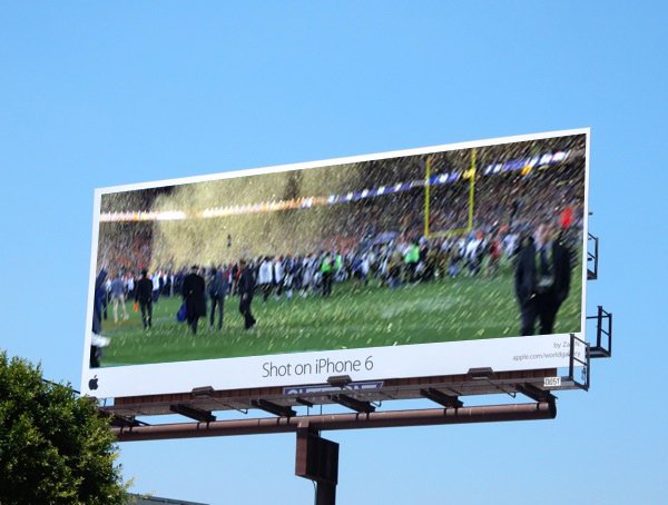 tim-cook-superbowl-1