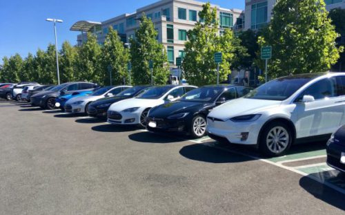 tesla-apple