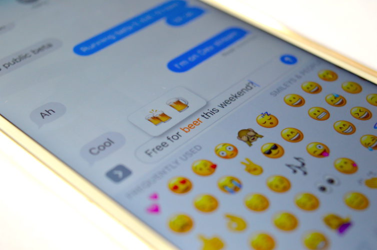 mots-emojis