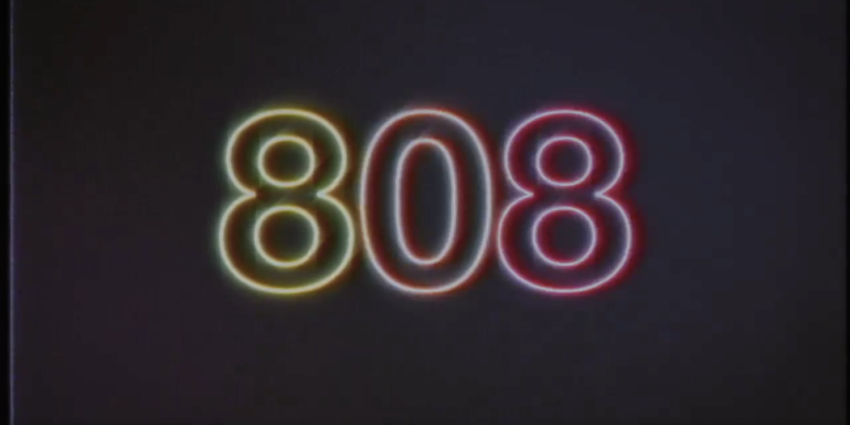 808
