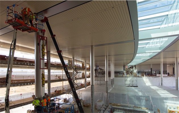 apple-campus-2-cafeteria