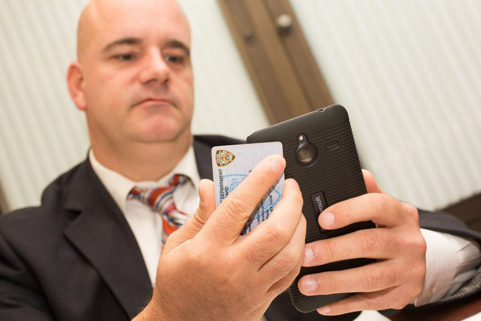La NYPD abandonne les Windows Phone pour l'iPhone