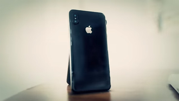 L'iPhone 8 devrait être sensible aux traces de doigts