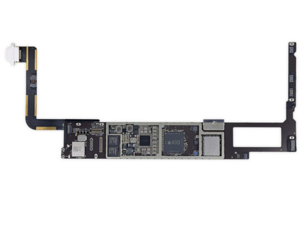 iPad de 2018 démonté par iFixit