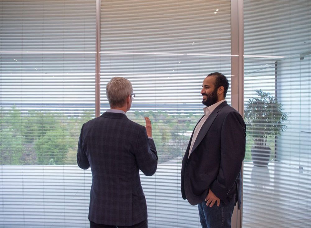 Mohammed ben Salmane en visite à l'Apple Park