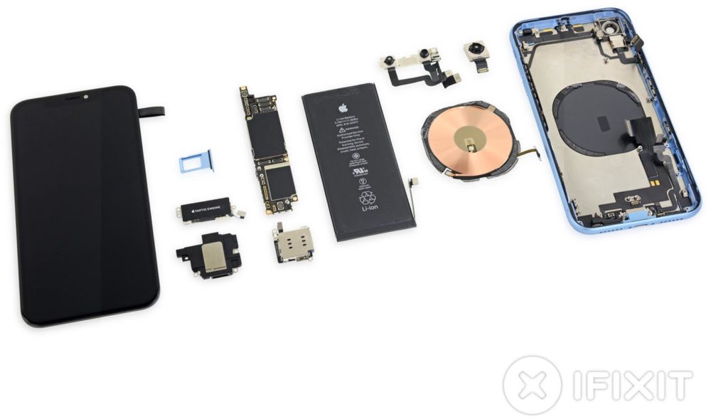 Démontage de l'iPhone XR par iFixit