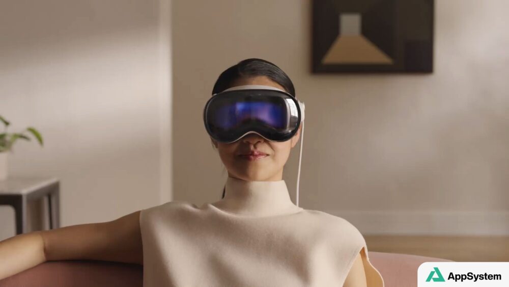 Une personne porte le casque Apple Vision Pro à domicile