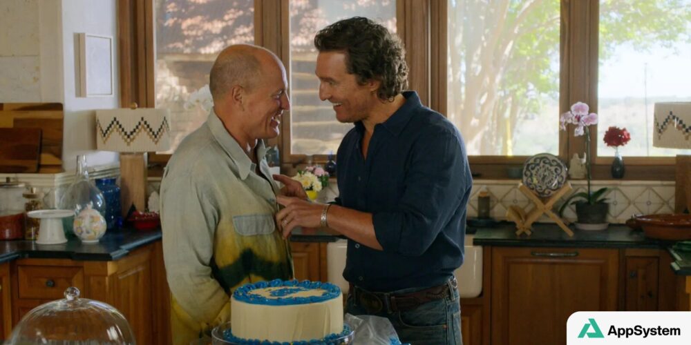 Matthew McConaughey et Woody Harrelson dans une cuisine