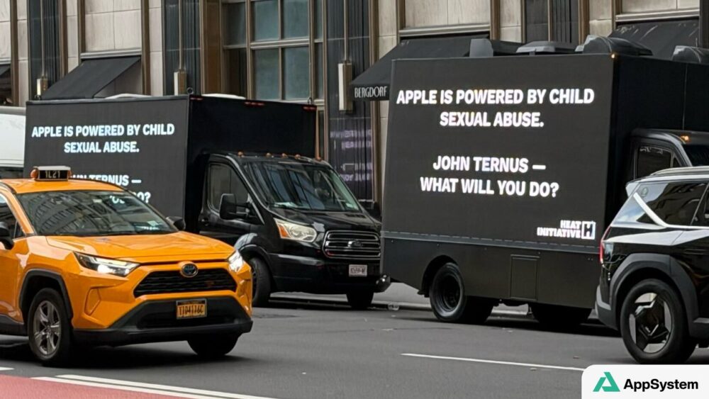 Illustration : Child safety protesters target Apple Fifth Avenue at iPhone 18 Pro release