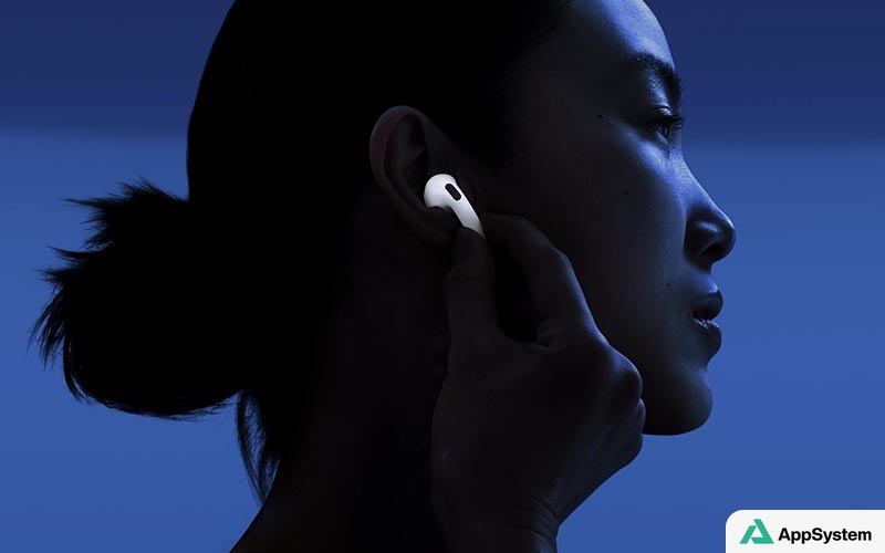 Écouteur sans fil Apple porté par une femme