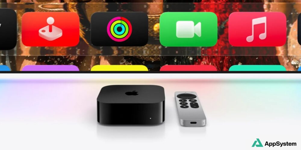 Boîtier Apple TV 4K et télécommande posés devant des applications