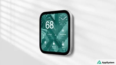 HomeView fixé au mur, affichant des commandes domotiques
